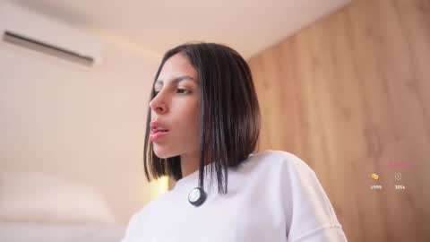 Veronica online show from December 2025 02:46:02 PM