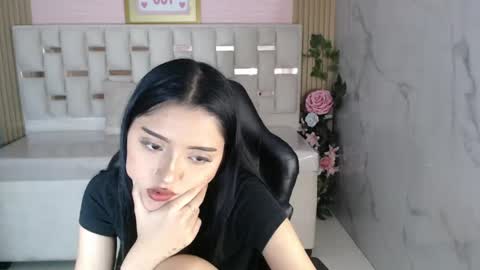 veronicaa_s online show from April 2026 08:31:02 PM