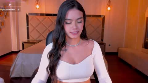 Snapshot of veronicacruz1 chatting on January 2025 09:51:02 AM Vero online show from January 2025 09:51:02 AM