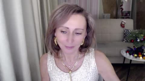 Snapshot of veronicagilbert chatting on January 2025 05:30:02 AM Helen online show from January 2025 05:30:02 AM