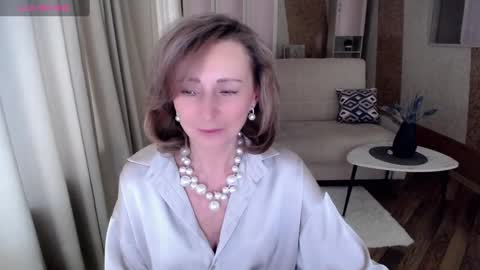 Snapshot of veronicagilbert chatting on January 2025 05:05:02 AM Helen online show from January 2025 05:05:02 AM
