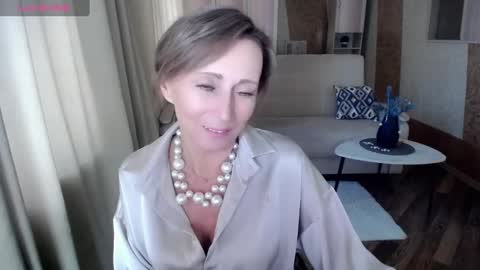 Snapshot of veronicagilbert chatting on February 2025 05:14:02 AM Helen online show from February 2025 05:14:02 AM