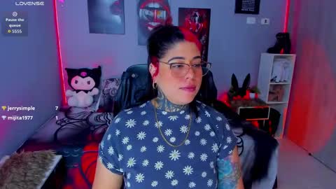 Miss Veronika online show from September 2025 01:27:01 PM
