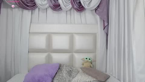 Vernica online show from September 2025 12:47:02 AM