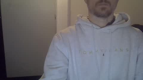 Snapshot of veryhotpervert chatting on November 2025 03:17:02 PM veryhotpervert online show from November 2025 03:17:02 PM