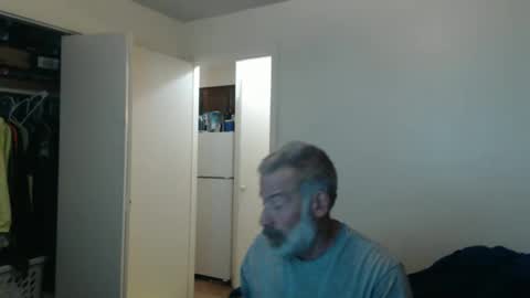 hairy man online show from February 2026 01:01:02 AM