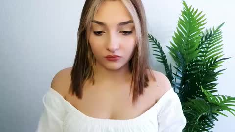 Ana online show from February 2026 01:29:01 PM