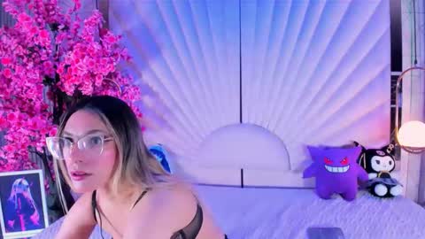 Vesper Velvet  online show from March 2026 04:56:02 AM