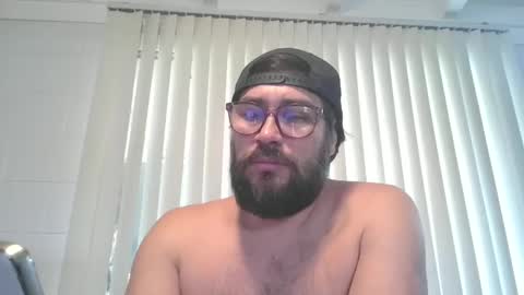 Snapshot of vesturelove chatting on September 2025 09:49:01 PM vesturelove online show from September 2025 09:49:01 PM