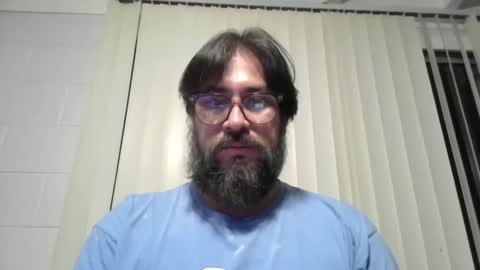 Snapshot of vesturelove chatting on October 2025 03:26:01 AM vesturelove online show from October 2025 03:26:01 AM