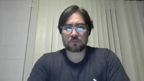 Snapshot of vesturelove chatting on October 2025 04:24:01 AM vesturelove online show from October 2025 04:24:01 AM
