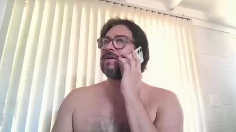 Snapshot of vesturelove chatting on October 2025 10:45:01 PM vesturelove online show from October 2025 10:45:01 PM