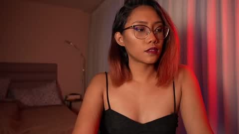 Vexa Nyx online show from May 2026 10:32:02 AM