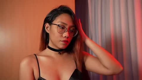 Vexa Nyx online show from May 2026 12:54:01 PM