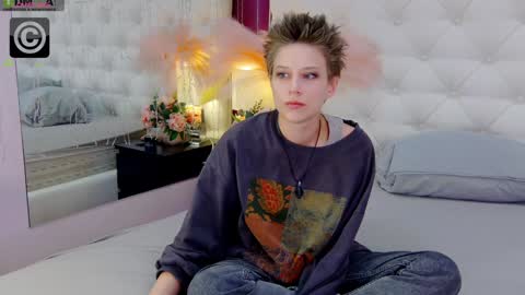 Via online show from February 2025 04:57:01 AM