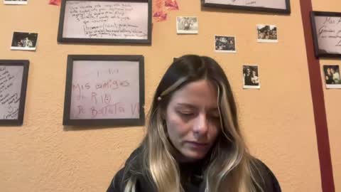 Snapshot of viajemos chatting on July 2026 02:25:01 AM papichulo y mamichula online show from July 2026 02:25:01 AM