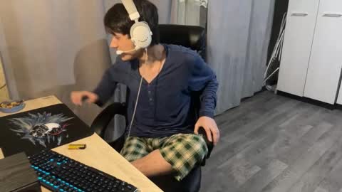 vialeras online show from November 2025 02:10:02 AM