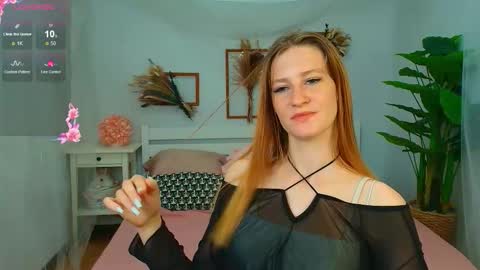 Snapshot of viamltdreamer chatting on September 2025 08:14:02 AM viamltdreamer online show from September 2025 08:14:02 AM