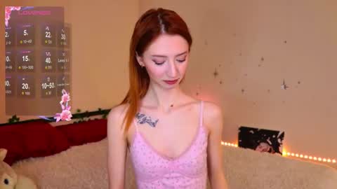 VIARESS online show from December 2025 02:12:02 PM