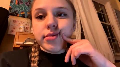 Snapshot of vibewild chatting on September 2025 03:34:01 AM nova online show from September 2025 03:34:01 AM