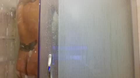 V I B R A N D A online show from March 2026 08:24:02 PM