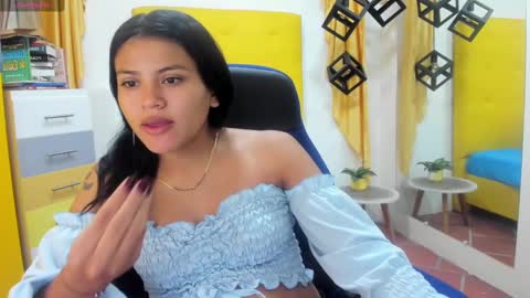 Snapshot of vic_nahomy chatting on February 2025 11:51:01 AM nahomy online show from February 2025 11:51:01 AM