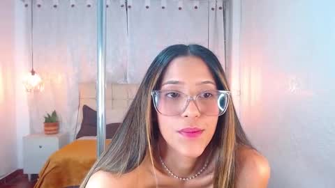 VICTORIA online show from January 2025 09:14:02 PM