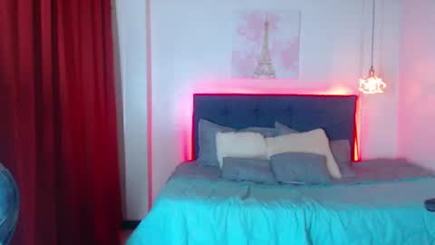 VICTORIA online show from March 2025 01:56:02 AM