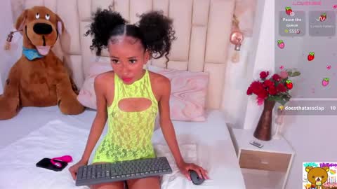 Vicky Castillo online show from May 2026 03:36:02 AM