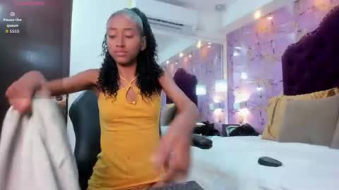 Vicky Castillo online show from July 2026 07:49:02 PM