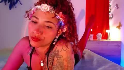 Vicky  online show from December 2024 03:57:01 PM