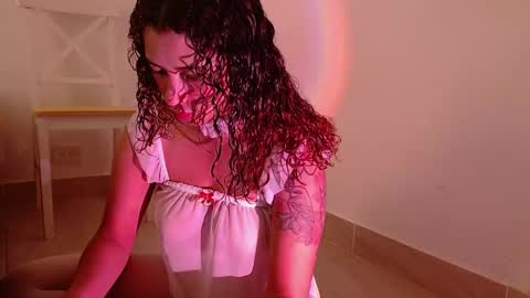 Vicky  online show from January 2025 02:36:01 PM