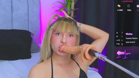        online show from December 2024 02:52:01 AM