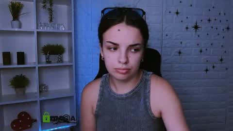 vicky_kim online show from June 2026 11:15:01 AM