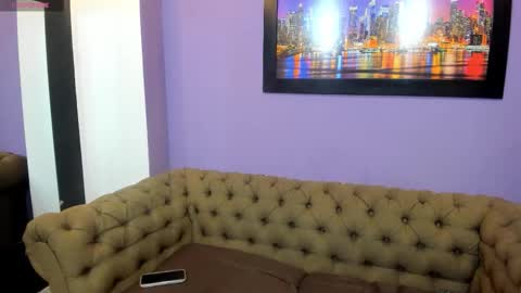 Vicky online show from November 2025 08:22:02 PM