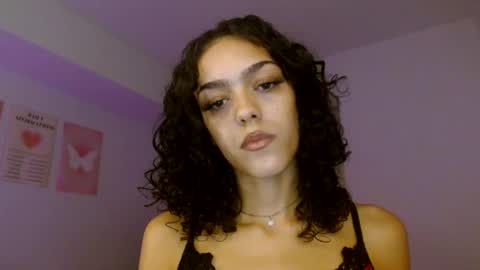 Goddess Victory  online show from November 2025 12:43:01 AM