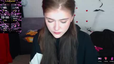 Victoria online show from November 2025 09:28:02 AM