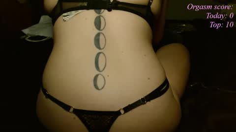 Victoria97 online show from November 2025 09:13:02 PM