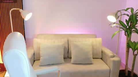 victoria online show from February 2026 01:27:01 PM