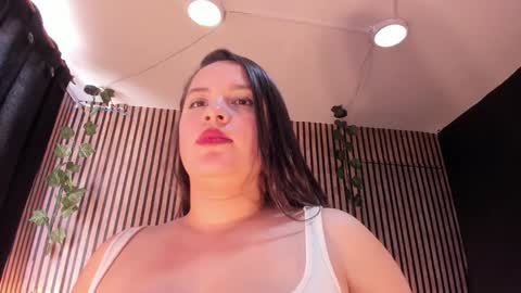 victorira online show from January 2025 07:22:01 PM