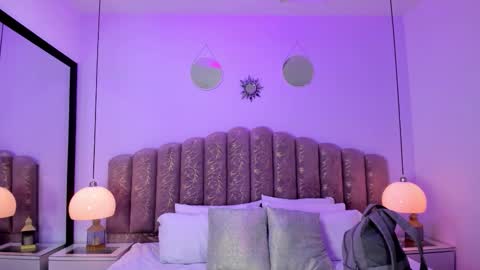 valentina online show from February 2026 12:26:01 PM