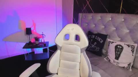 victoria_floyd1 online show from February 2026 08:38:02 PM