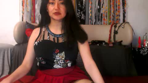 Snapshot of victoria_hh chatting on January 2025 08:31:02 PM Victoria online show from January 2025 08:31:02 PM