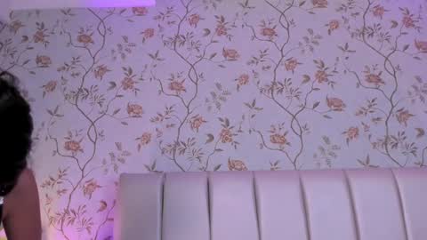  Victoria Lozano  online show from March 2025 12:45:01 PM