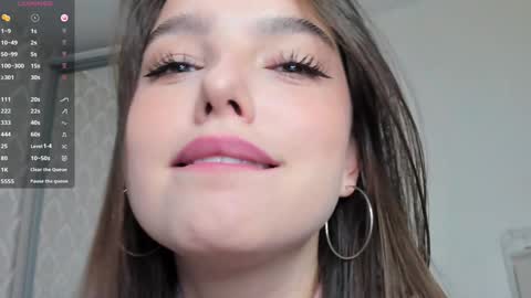 Snapshot of victoria_karma chatting on December 2024 01:22:02 PM online show from December 2024 01:22:02 PM