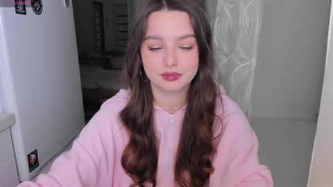 Snapshot of victoria_karma chatting on February 2025 03:05:01 PM online show from February 2025 03:05:01 PM