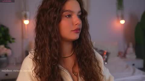 Snapshot of victoria_karma chatting on September 2025 10:39:01 AM online show from September 2025 10:39:01 AM