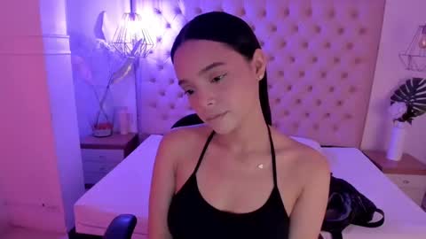 victoria_kitt online show from October 2025 07:46:02 PM