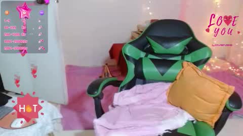 VICKY online show from March 2026 01:44:01 AM