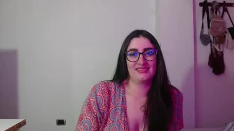 Victoria online show from February 2026 09:13:02 PM